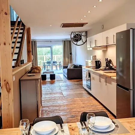 아파트 La Meunerie - Duplex-terrasse 20 M2 - Polleur 6p 테욱스